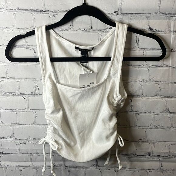 🌼 Forever 21 Cropped White Tank - Size Small (NWT) - Picture 1 of 3